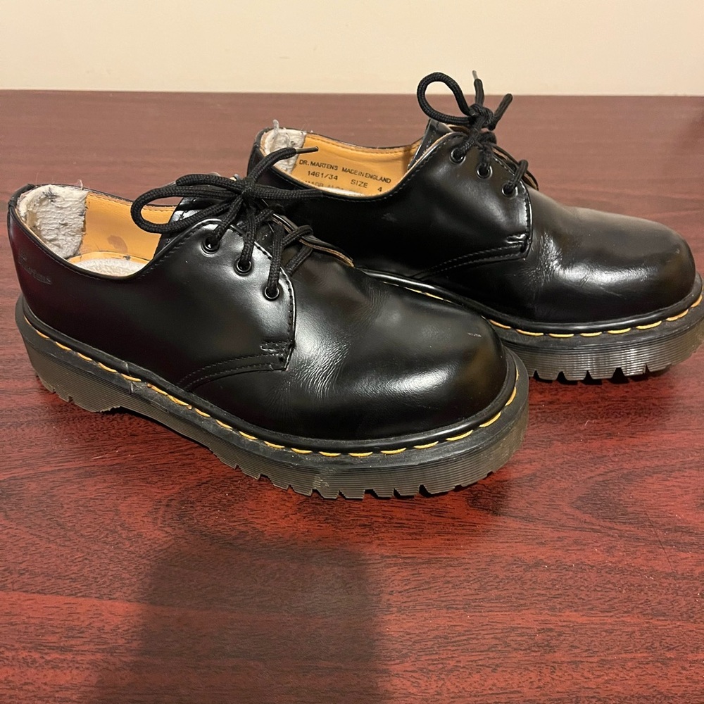 Vintage Made in England 1461 Dr. Marten Oxfords - Picture 2 of 5